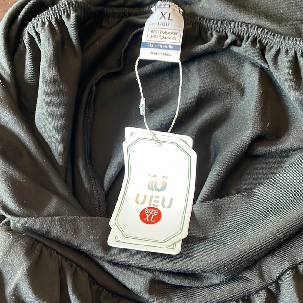 NWT yoga pants - Picture 5 of 5
